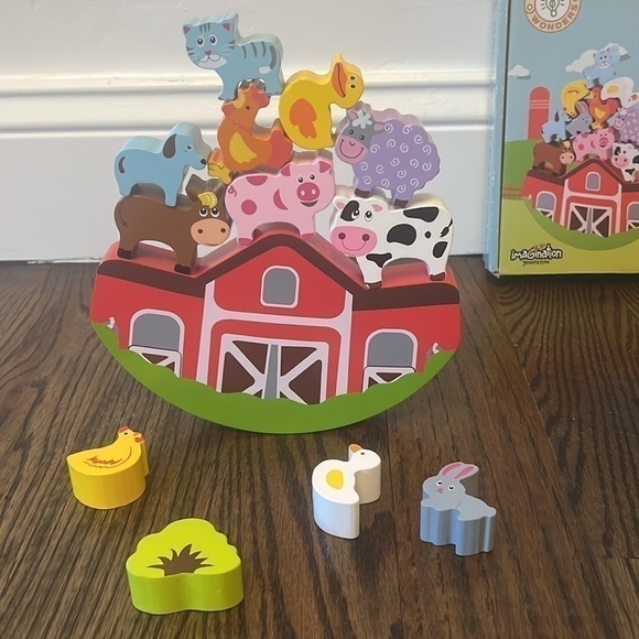 Balance Wooden Barnyard Playset Game - Picture 5 of 12
